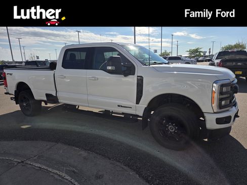 Used 2023 Ford F350 XLT w/ XLT Premium Package AWD/4WD image 1