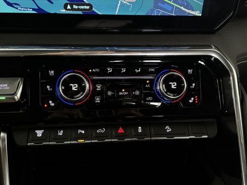 New 2026 GMC Sierra 2500 Denali w/ Technology Package image 39