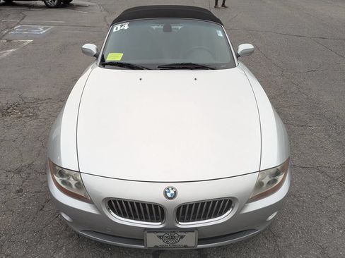 Used 2004 BMW Z4 3.0i RWD image 3