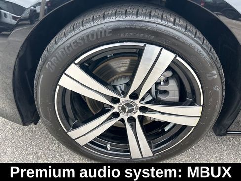 Used 2025 Mercedes-Benz C 300 Sedan image 18