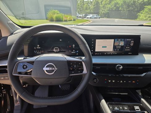 New 2026 Nissan Murano Platinum AWD/4WD image 11