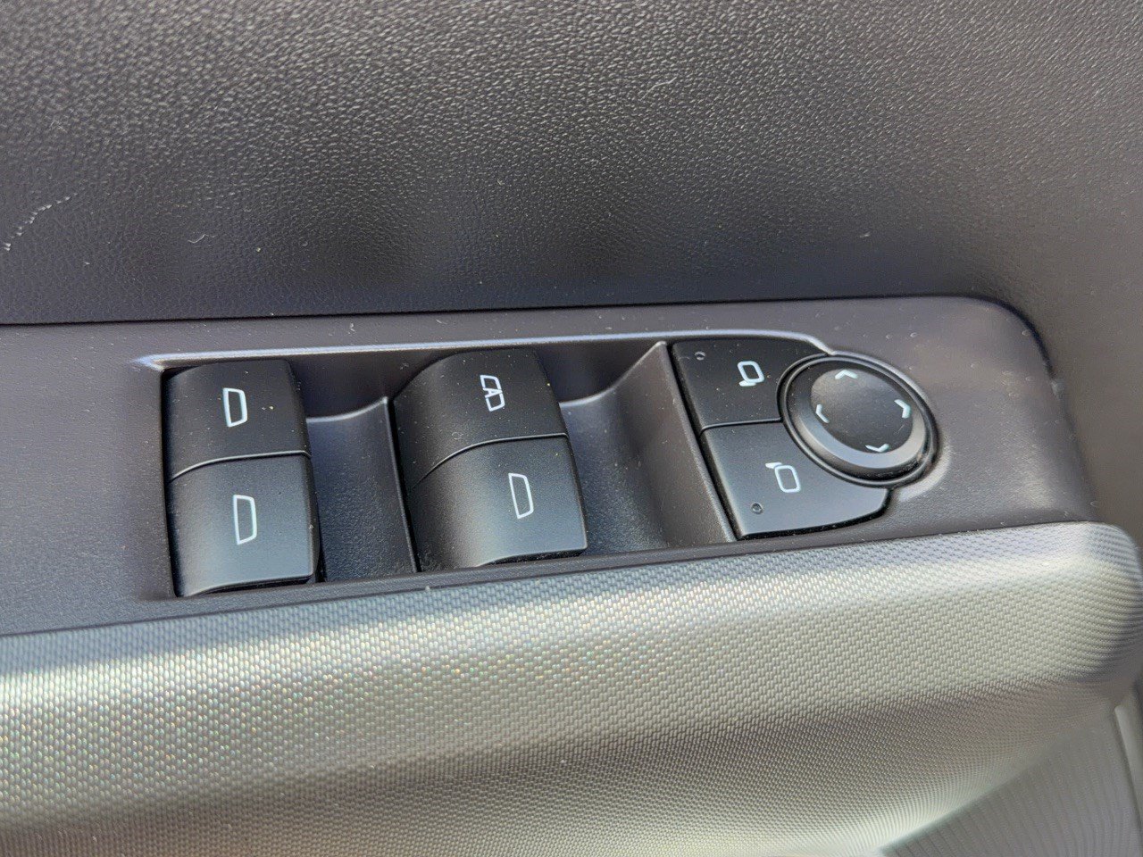 Certified 2024 GMC Canyon Elevation RWD image 15