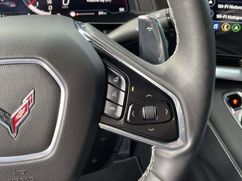 Used 2021 Chevrolet Corvette Stingray w/ Battery Protection Package image 19