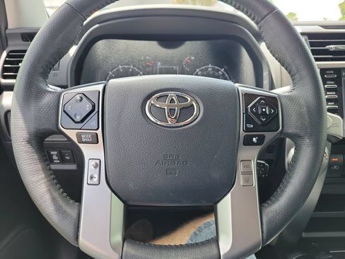 Used 2024 Toyota 4Runner SR5 Premium w/ Moonroof Package RWD image 17