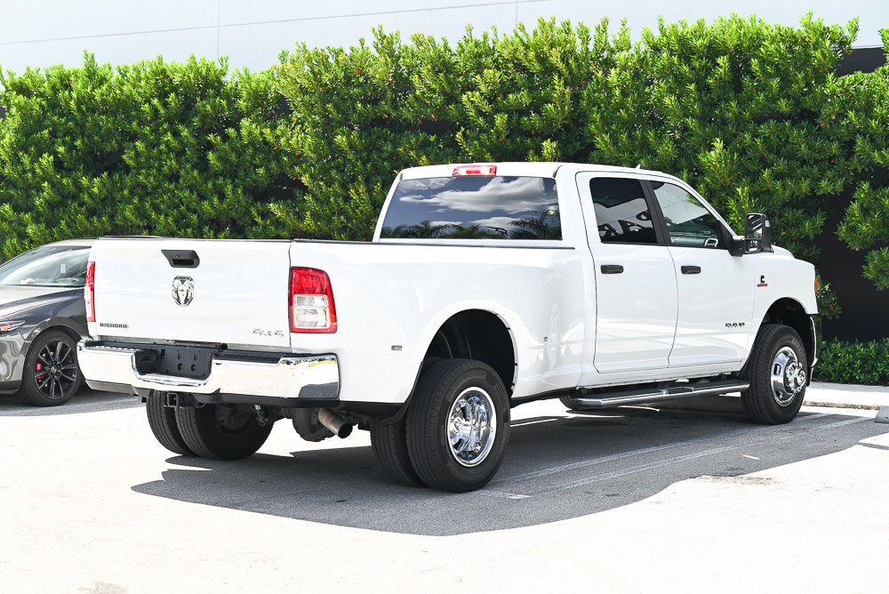 Used 2024 RAM 3500 Big Horn AWD/4WD image 4