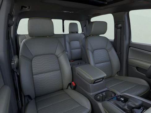 New 2026 Chevrolet Colorado ZR2 w/ Technology Package image 16