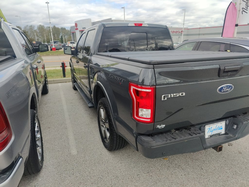 Used 2016 Ford F150 XLT w/ Equipment Group 302A Luxury AWD/4WD image 11