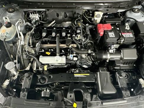 Certified 2024 Nissan Kicks SV FWD image 27