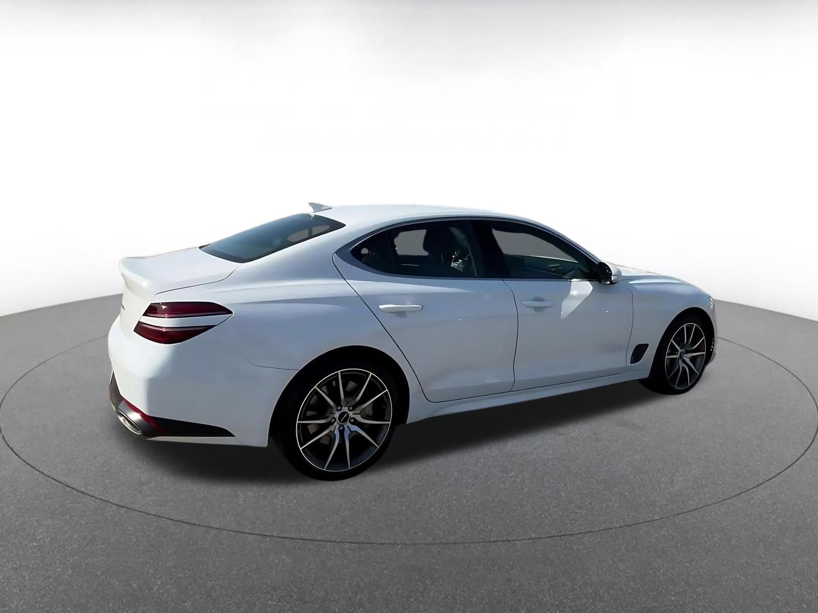 Used 2026 Genesis G70 2.5T RWD image 13