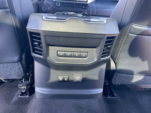 Used 2023 Toyota Tundra Platinum image 32