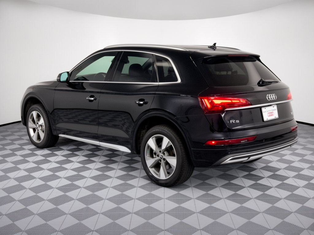 Used 2023 Audi Q5 2.0T Premium Plus w/ Premium Plus Package AWD/4WD image 3