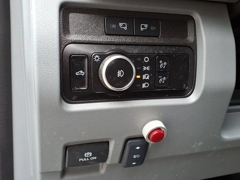 Used 2024 Ford F350 XLT w/ XLT Value Package AWD/4WD image 25