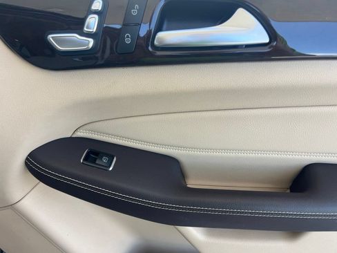 Used 2018 Mercedes-Benz GLE 350 image 23