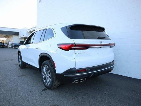 New 2026 Buick Enclave Preferred image 5