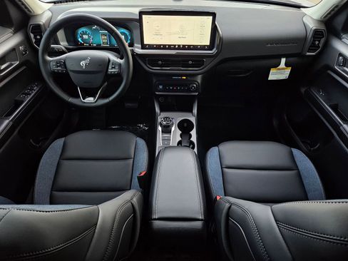 New 2025 Ford Bronco Sport Outer Banks AWD/4WD image 20