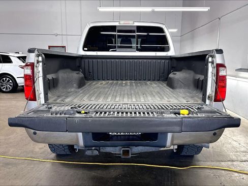 Used 2016 Ford F250 Lariat w/ Chrome Package AWD/4WD image 35