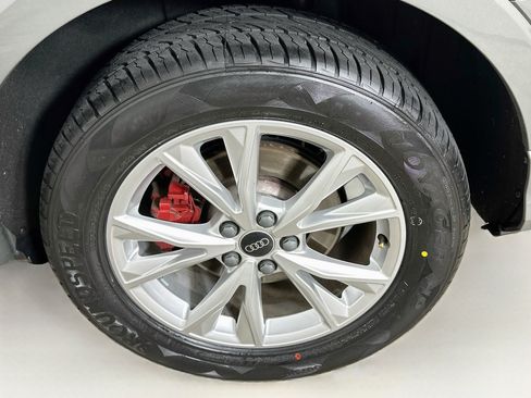 Used 2025 Audi Q3 2.0T Premium AWD/4WD image 11