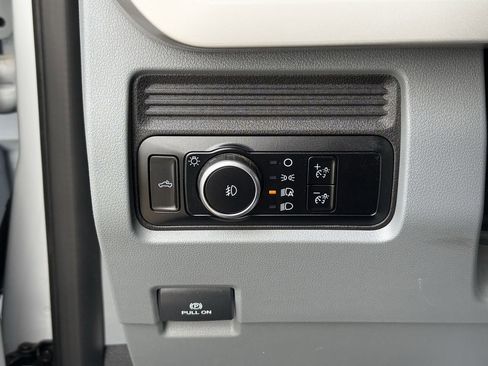 Certified 2025 Ford F250 XLT image 25