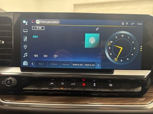 New 2026 Chevrolet Silverado 1500 RST w/ Dark Appearance Package AWD/4WD image 16
