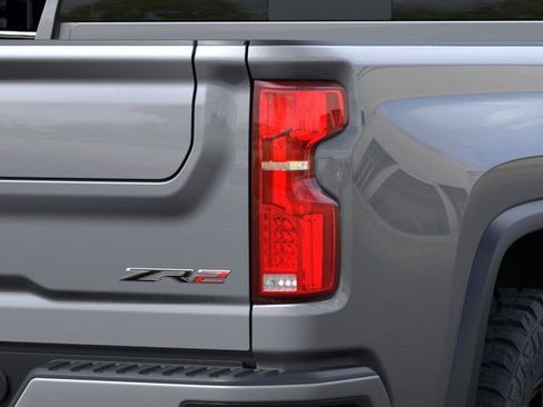 New 2026 Chevrolet Silverado 2500 ZR2 AWD/4WD image 11