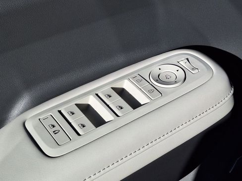 New 2026 Hyundai Santa Fe Calligraphy image 9