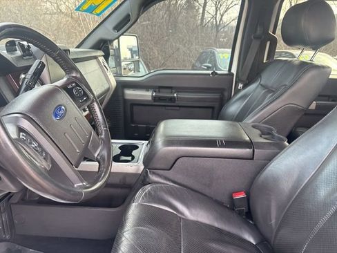Used 2014 Ford F250 Lariat w/ Chrome Package AWD/4WD image 23