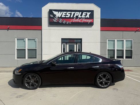 Used 2014 Nissan Maxima 3.5 SV w/ Sport Package FWD image 3