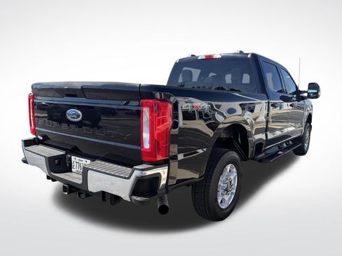 Certified 2025 Ford F250 XLT AWD/4WD image 25