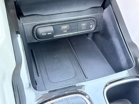Used 2023 Kia Telluride S w/ S Sunroof Package FWD image 29