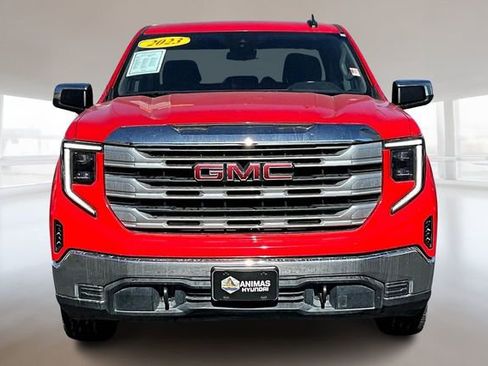 Used 2023 GMC Sierra 1500 SLE image 2