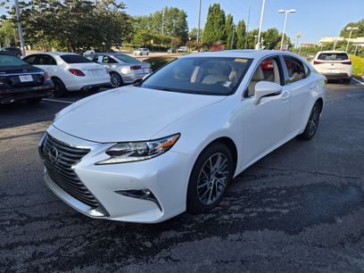Used 2016 Lexus ES 350 w/ Luxury Package w/Wood Trim