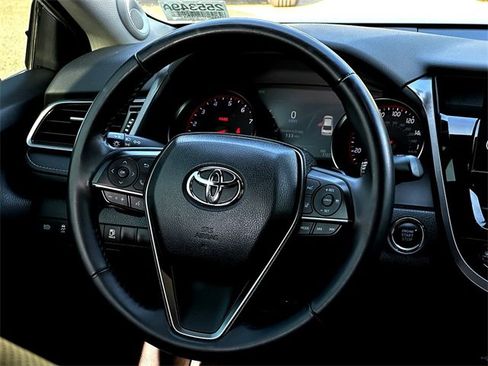 Used 2023 Toyota Camry XSE w/ Navigation Package image 30