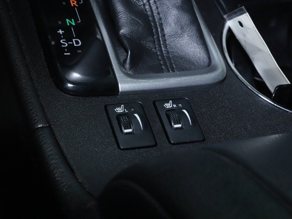 Used 2019 Toyota Highlander XLE FWD image 28