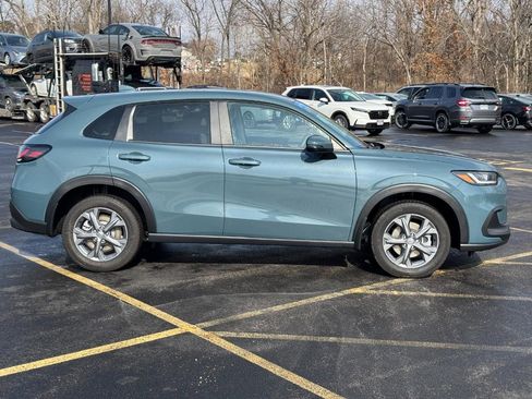 Certified 2026 Honda HR-V LX image 2