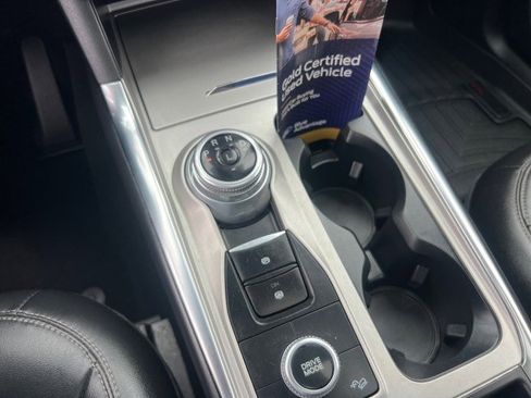 Certified 2022 Ford Explorer XLT w/ Equipment Group 202A image 15