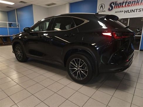 Used 2022 Lexus NX 250 FWD w/ Premium Package image 6