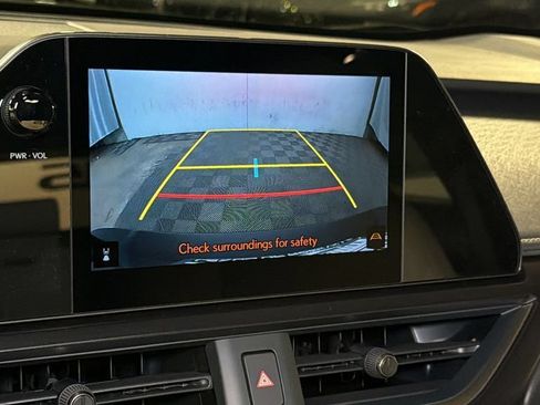 New 2026 Lexus UX 300h AWD image 23