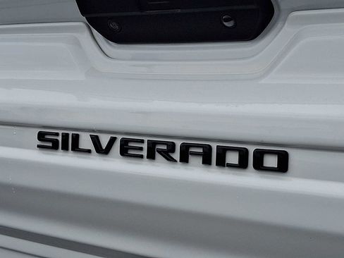 Used 2022 Chevrolet Silverado 1500 RST image 28