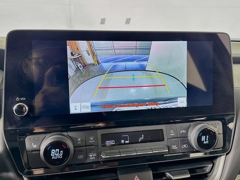 Used 2025 Toyota Grand Highlander FWD image 36