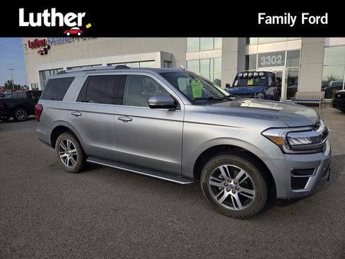 Used 2023 Ford Expedition Limited AWD/4WD image 1