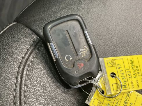 Used 2021 Chevrolet Silverado 1500 LT Trail Boss w/ Convenience Package II image 27