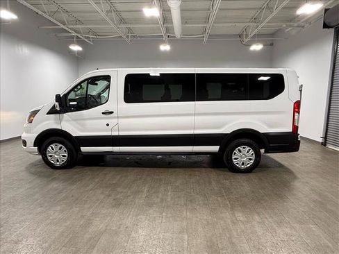 Used 2023 Ford Transit 350 XLT image 7