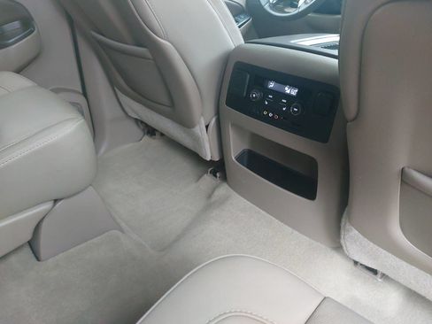 Used 2015 Chevrolet Tahoe LT AWD/4WD image 11