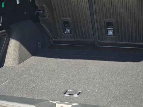 New 2026 Subaru Outback Premium AWD/4WD image 9