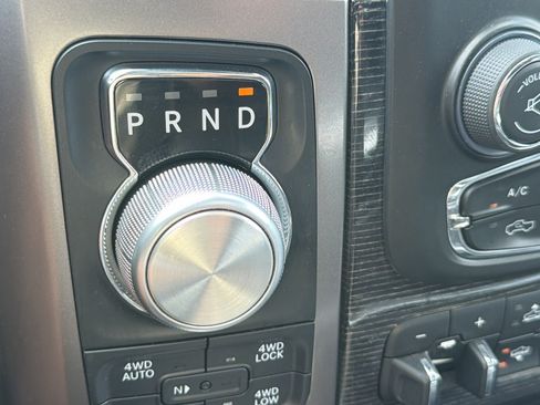 Used 2015 RAM 1500 Limited AWD/4WD image 32
