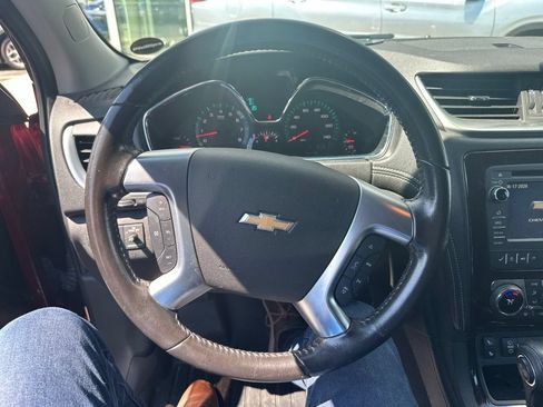 Used 2017 Chevrolet Traverse LT AWD/4WD image 15