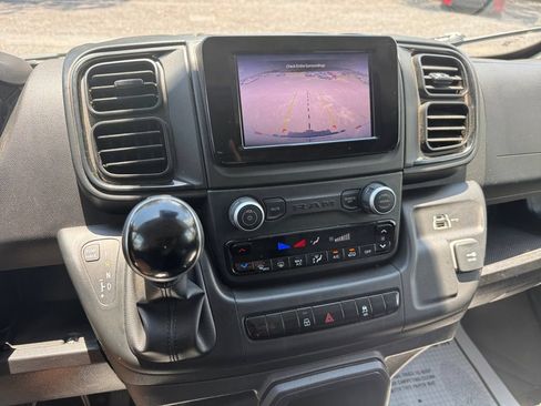 Used 2025 RAM ProMaster 2500 w/ Convenience Group FWD image 36