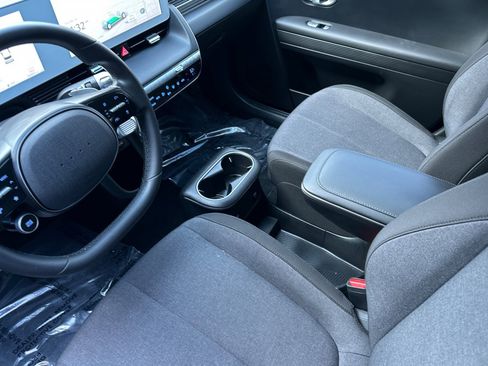Used 2024 Hyundai Ioniq 5 SE image 10