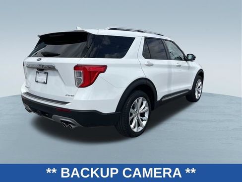 Certified 2023 Ford Explorer Platinum w/ Technology Package AWD/4WD image 3
