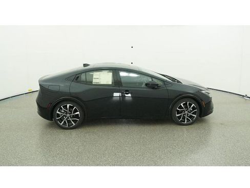 New 2026 Toyota Prius Plug-In Hybrid image 11